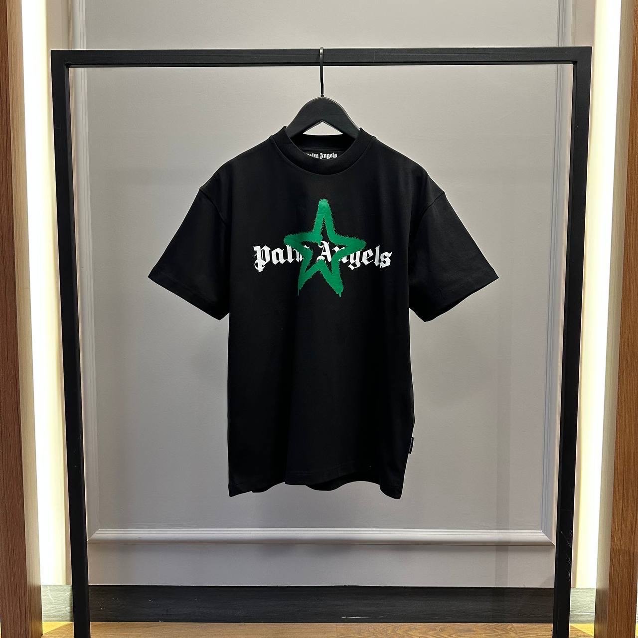 Star Sprayed Printed Cotton T Shirt in Black - Palm Angels